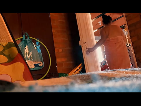 ❤️ Meu tio me segue no chuveiro, ele me fode enquanto eu tomo banho. Porno em porno pt-br.porn-impact.ru